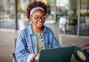 From Curiosity to Career: How Online GCSE Psychology Prepares Students for Real-World Paths